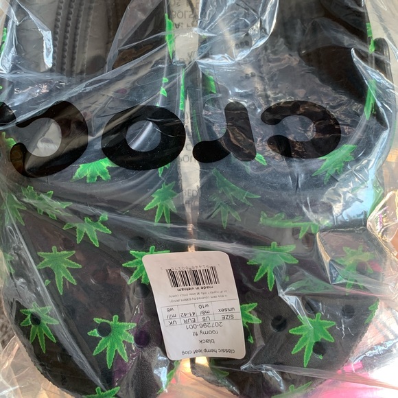 Crocs - Picture 2 of 2